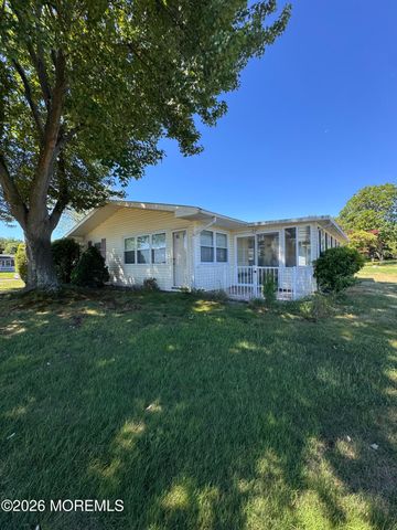 29 Robinson Road, Brick, NJ 08724