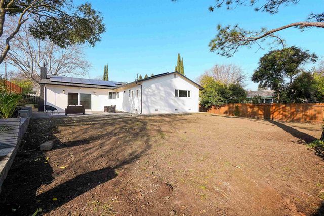 589 Maureen Ln, Pleasant Hill, CA 94523