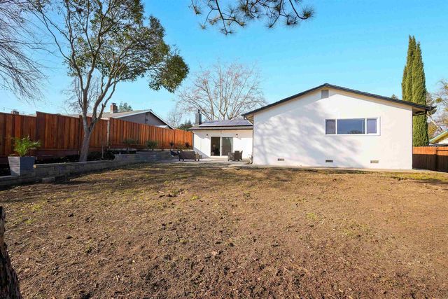 589 Maureen Ln, Pleasant Hill, CA 94523