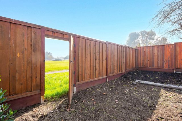 589 Maureen Ln, Pleasant Hill, CA 94523