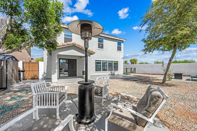 3905 W KIRKLAND Avenue, San Tan Valley, AZ 85144