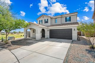 3905 W KIRKLAND Avenue, San Tan Valley, AZ 85144