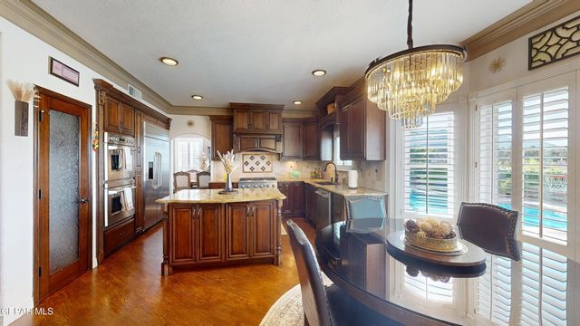 6324 La Posta Drive, El Paso, TX 79912
