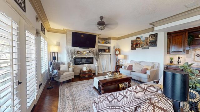 6324 La Posta Drive, El Paso, TX 79912