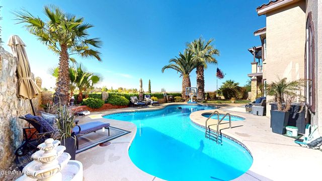 6324 La Posta Drive, El Paso, TX 79912