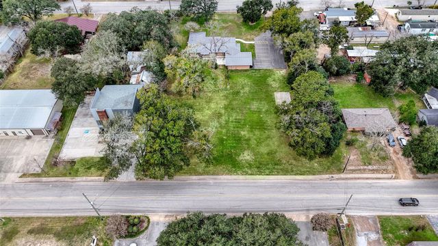 1505 East Avenue, Katy, TX 77493