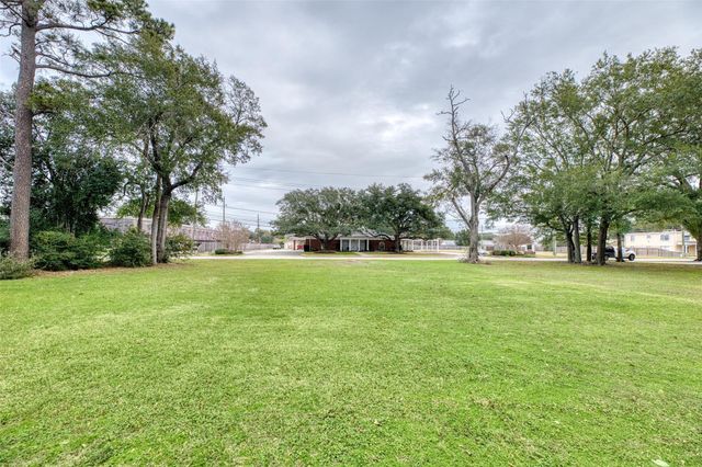 1505 East Avenue, Katy, TX 77493
