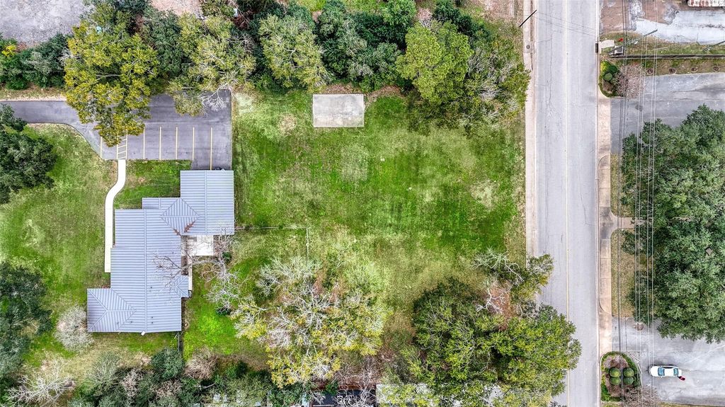 1505 East Avenue, Katy, TX 77493