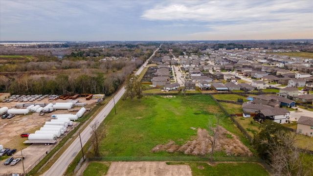 7117 Almeda Genoa Road, Houston, TX 77075