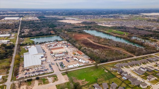 7117 Almeda Genoa Road, Houston, TX 77075