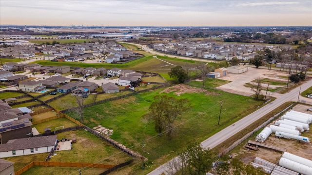 7117 Almeda Genoa Road, Houston, TX 77075