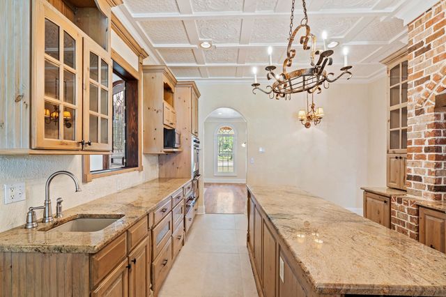 815 DENT RD, Eads, TN 38028