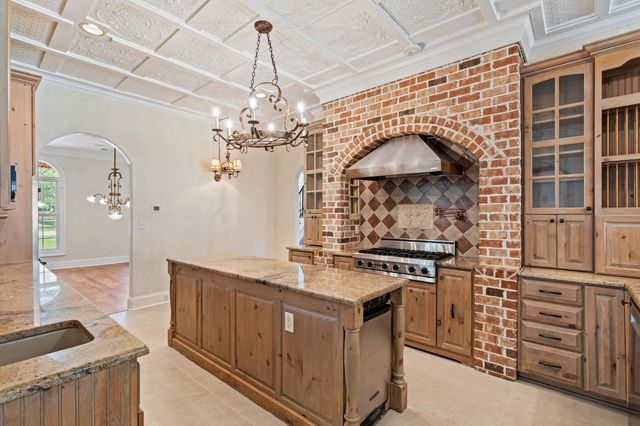 815 DENT RD, Eads, TN 38028