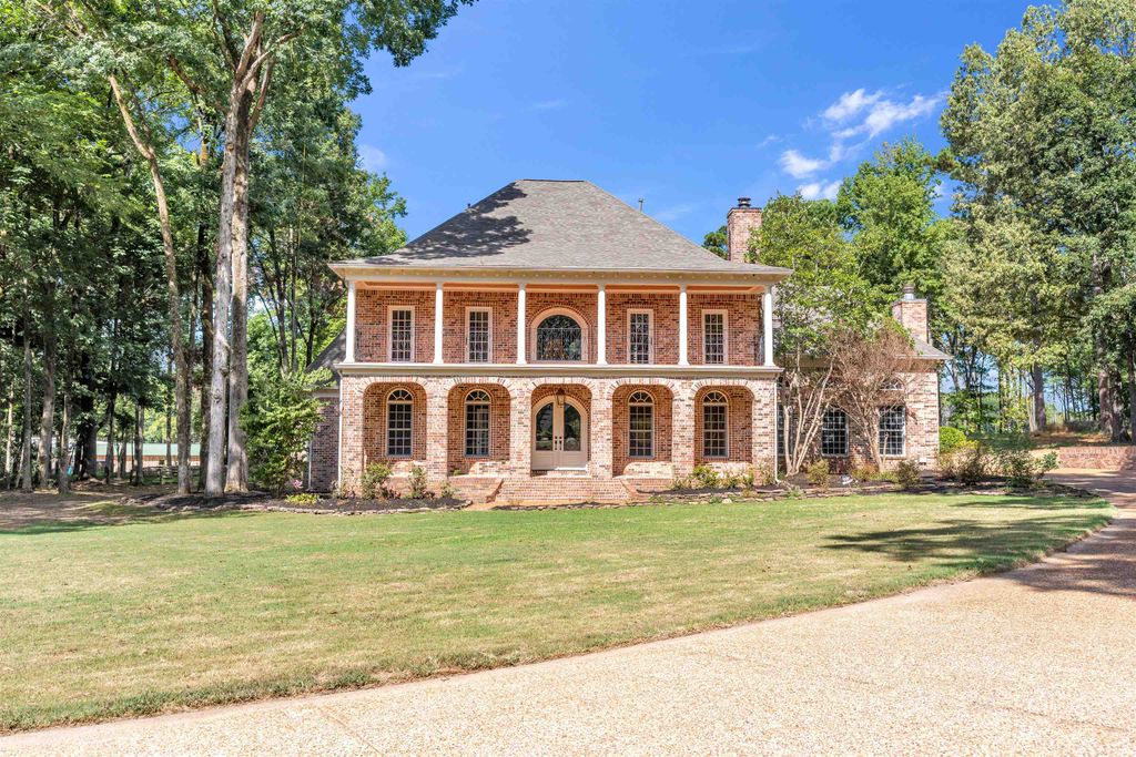 815 DENT RD, Eads, TN 38028