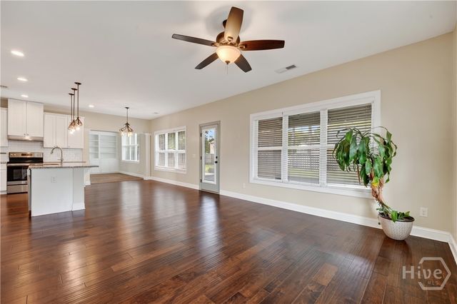 103 Cypress Loop, Bloomingdale, GA 31302