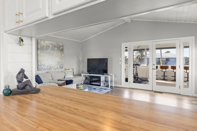 300 Boulevard Des Pins, St Augustine, FL 32080