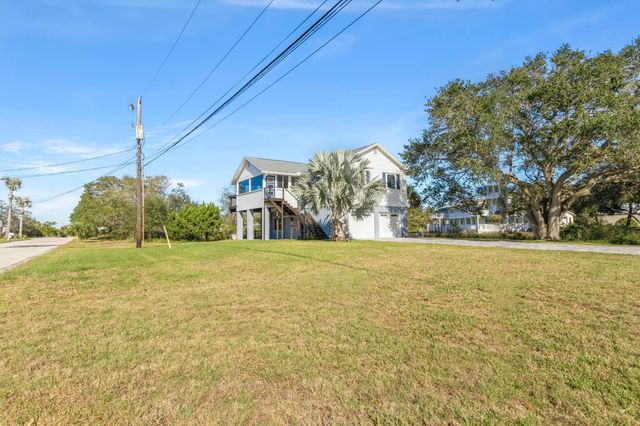 300 Boulevard Des Pins, St Augustine, FL 32080