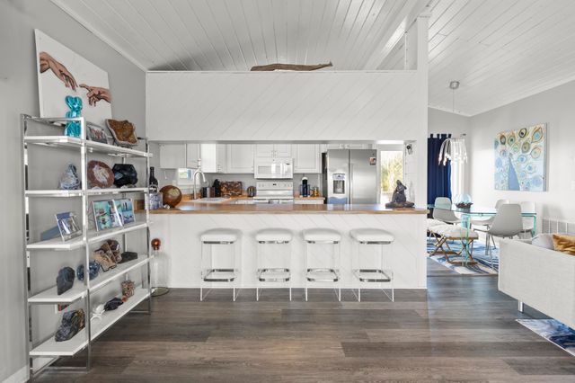 300 Boulevard Des Pins, St Augustine, FL 32080