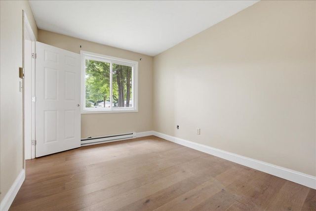 1 Overlook Drive, South Burlington, VT 05403