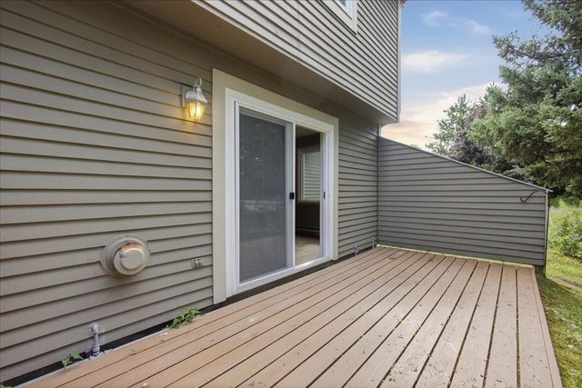1 Overlook Drive, South Burlington, VT 05403