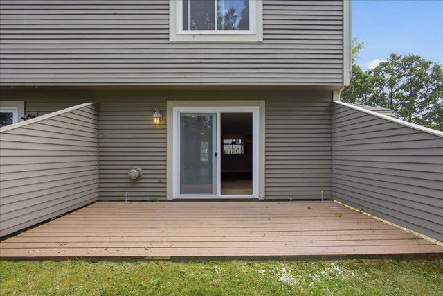1 Overlook Drive, South Burlington, VT 05403