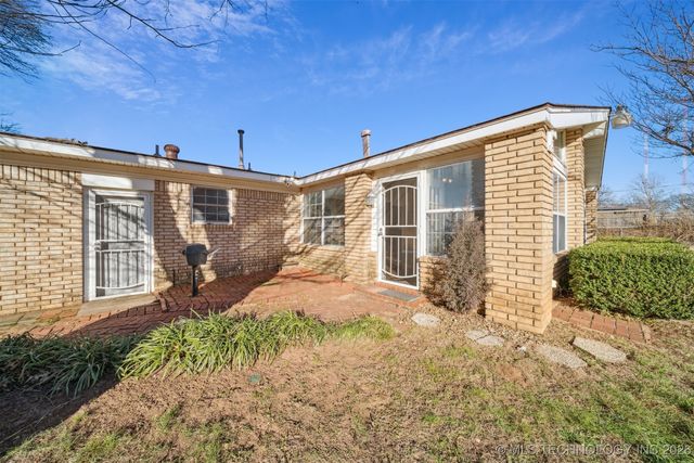 14650 E 11th Place, Tulsa, OK 74108