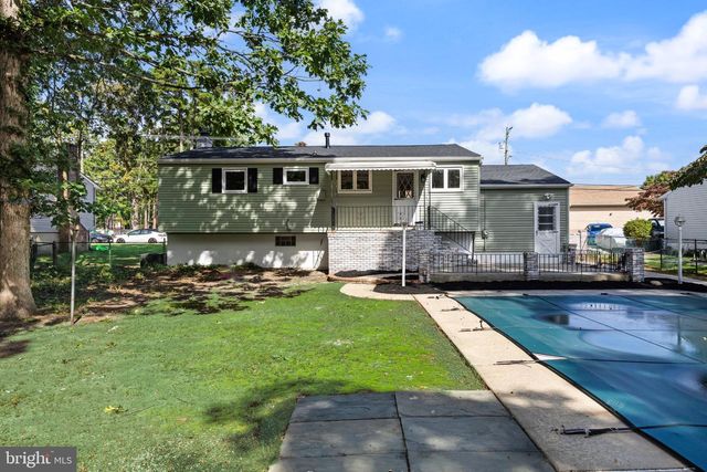 356 WASHINGTON AVE, West Berlin, NJ 08091