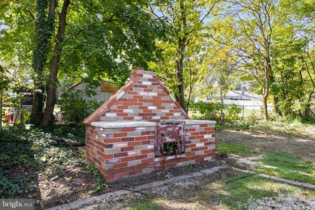 356 WASHINGTON AVE, West Berlin, NJ 08091