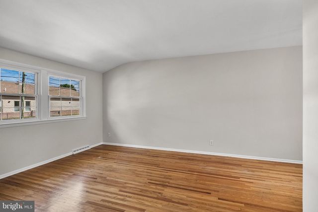 356 WASHINGTON AVE, West Berlin, NJ 08091