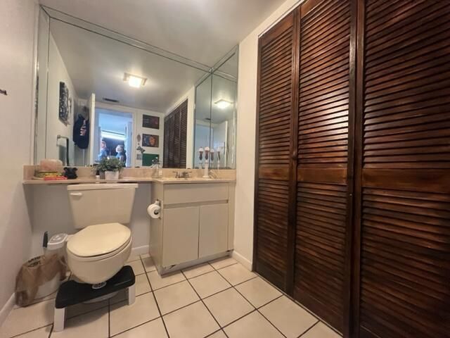 8182 Thames Boulevard D, Boca Raton, FL 33433