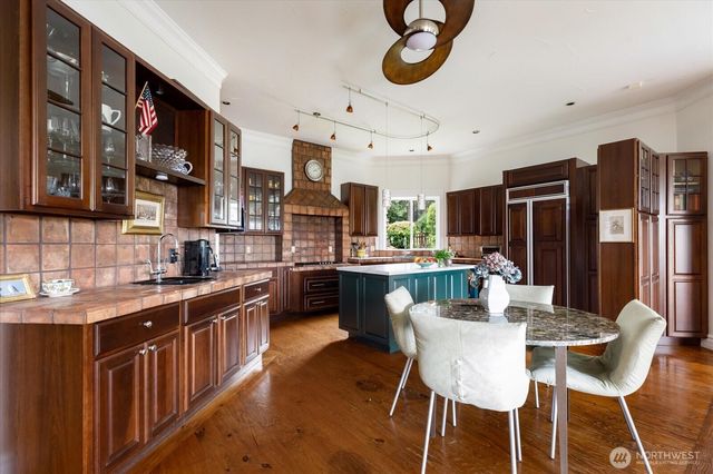 5427 Bayview Road, Langley, WA 98260