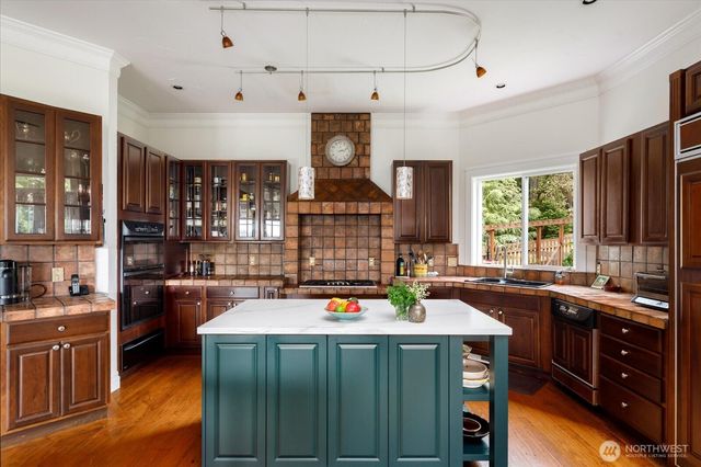 5427 Bayview Road, Langley, WA 98260