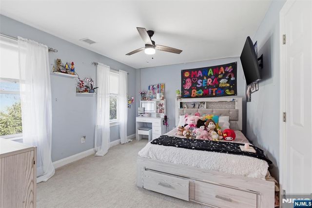 34 Tobyhanna Trail, Hopatcong, NJ 07843
