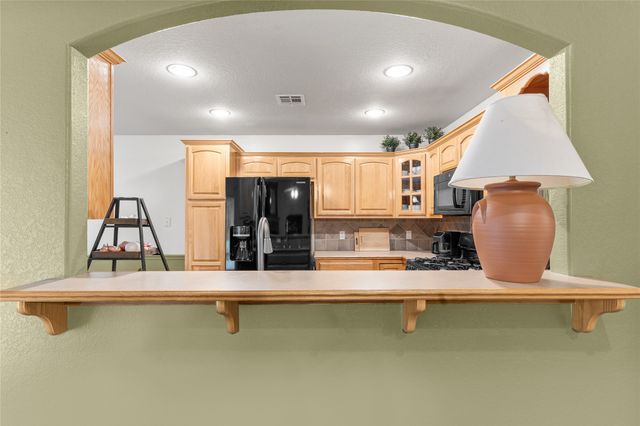 9802 E 110th Place North, Owasso, OK 74055