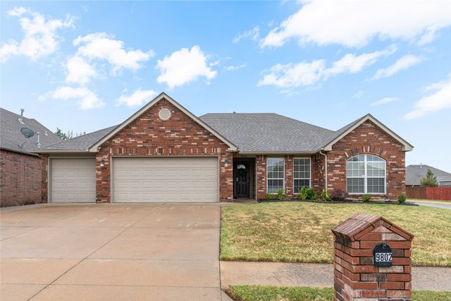 9802 E 110th Place North, Owasso, OK 74055