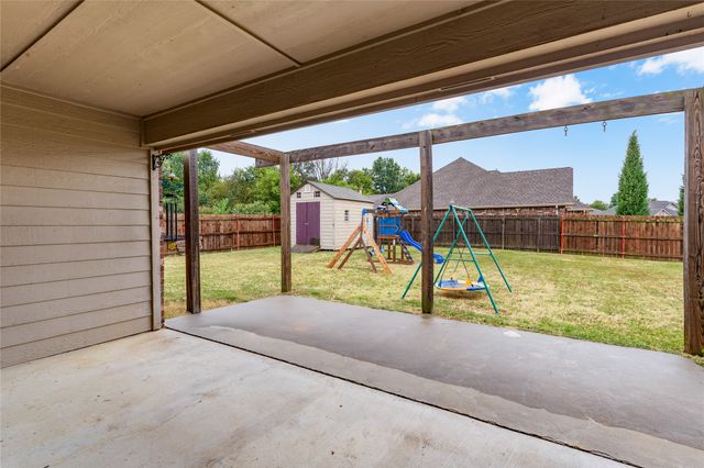 9802 E 110th Place North, Owasso, OK 74055