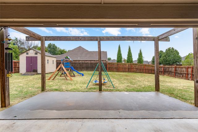 9802 E 110th Place North, Owasso, OK 74055