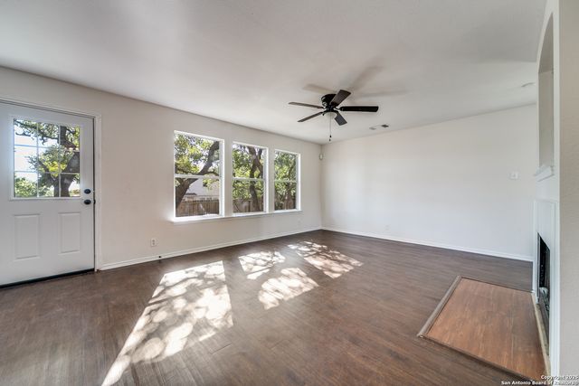 10730 Cat Mountain, San Antonio, TX 78251