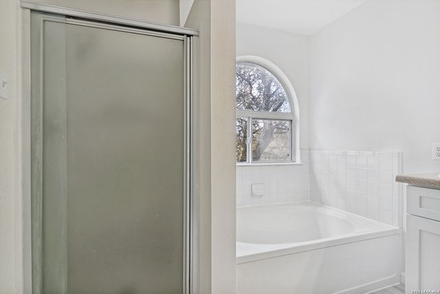 10730 Cat Mountain, San Antonio, TX 78251