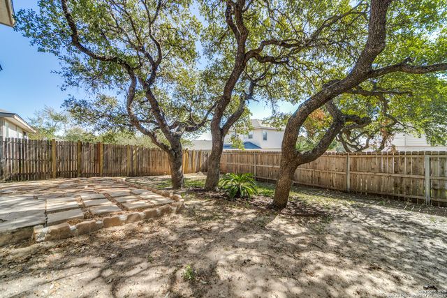 10730 Cat Mountain, San Antonio, TX 78251