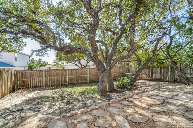 10730 Cat Mountain, San Antonio, TX 78251