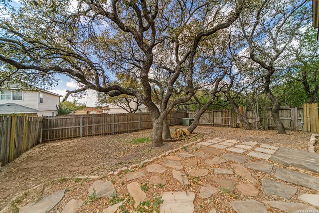 10730 Cat Mountain, San Antonio, TX 78251