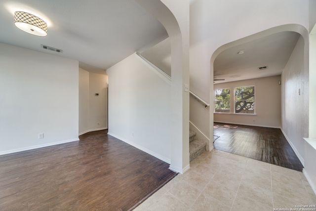 10730 Cat Mountain, San Antonio, TX 78251