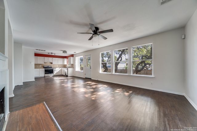 10730 Cat Mountain, San Antonio, TX 78251