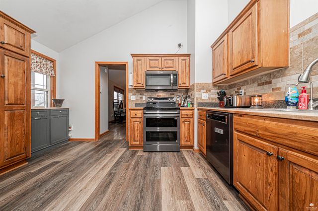 2714 Elm Creek Drive, Junction City, KS 66441