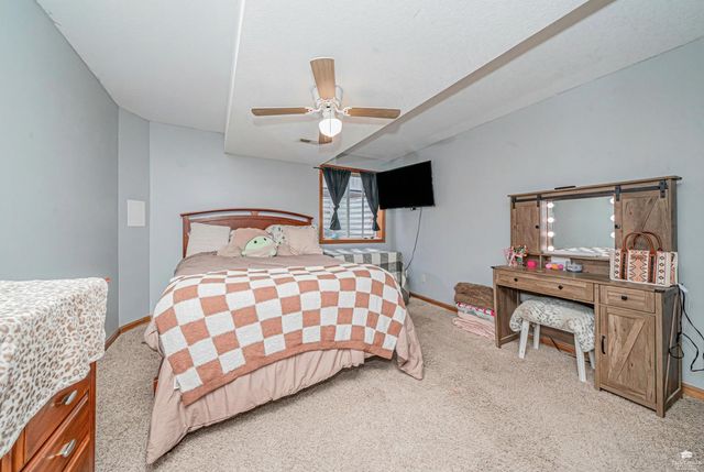 2714 Elm Creek Drive, Junction City, KS 66441