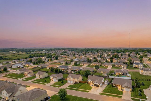 2714 Elm Creek Drive, Junction City, KS 66441