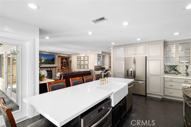 5850 Via Del Bisonte, Yorba Linda, CA 92887