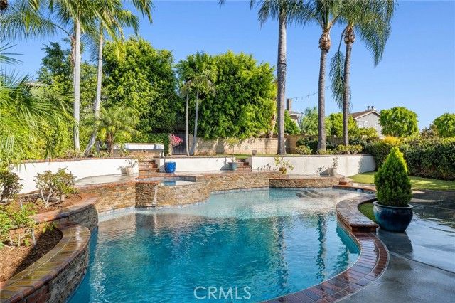 5850 Via Del Bisonte, Yorba Linda, CA 92887
