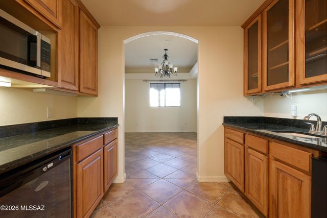 5805 W Oasis Road, Tucson, AZ 85742